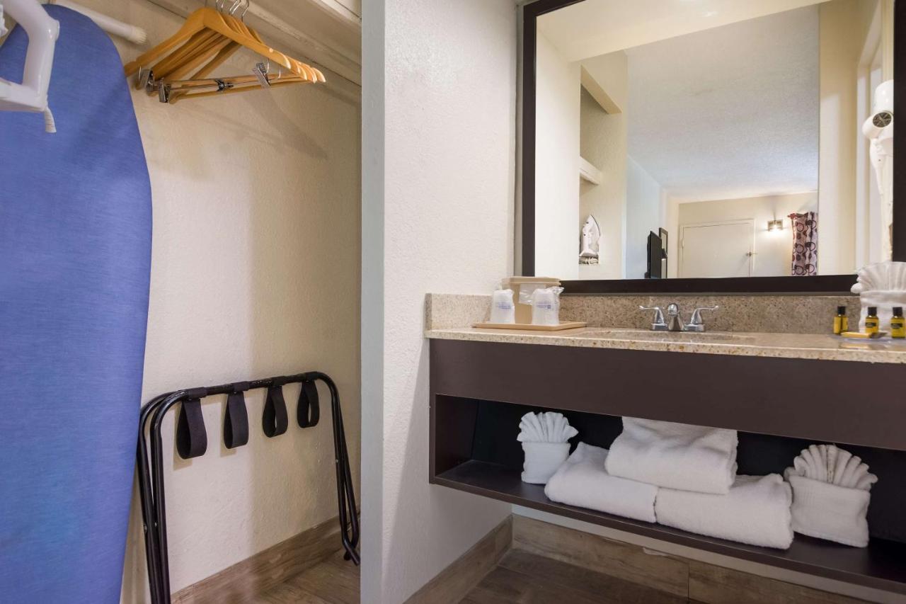 Surestay Hotel By Best Western St Pete Clearwater Airport Exteriér fotografie